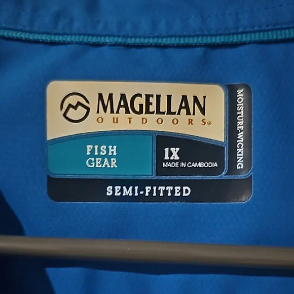 Magellan Outdoors Blue Short Sleeve Collar Button Down Shirt - Picture 2 of 4